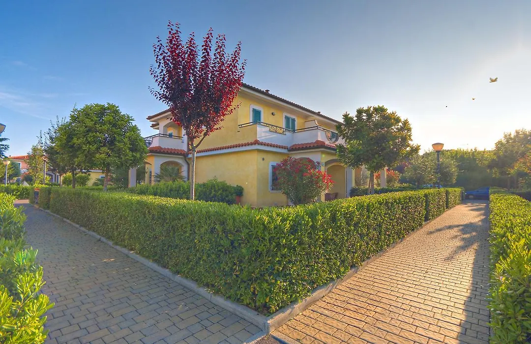 Residence I Giardini Del Conero-1