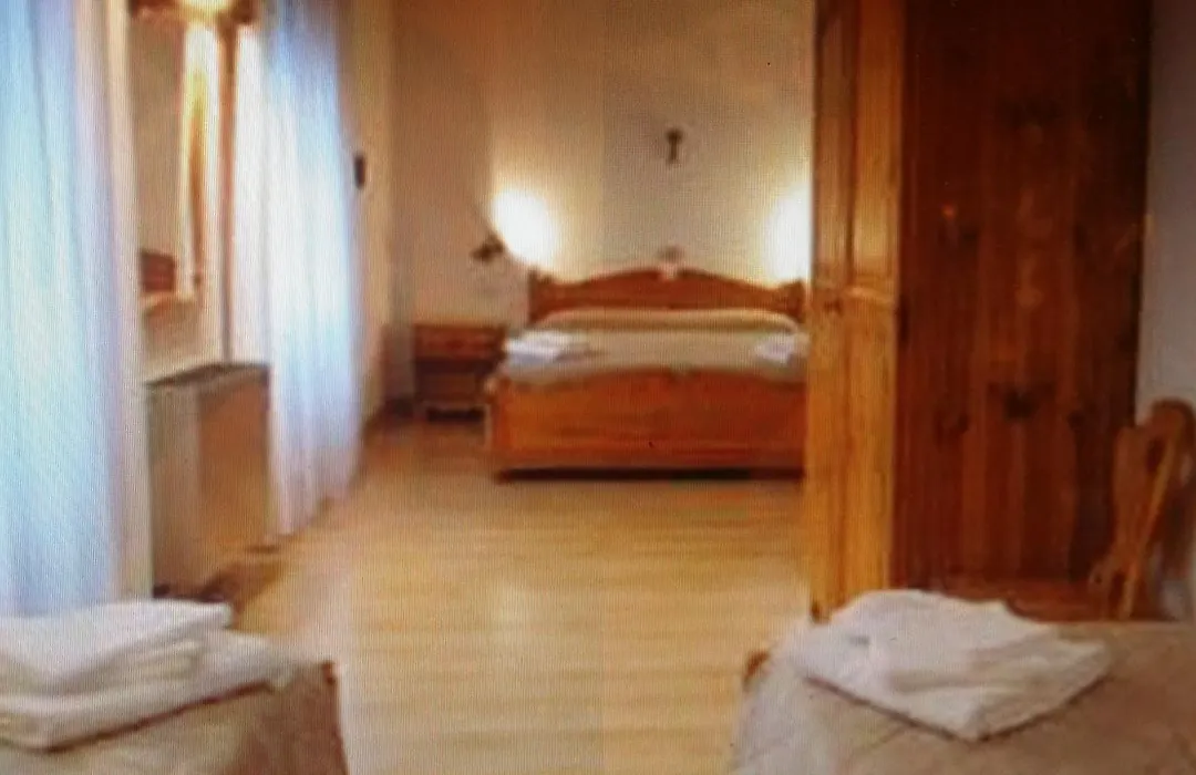 Hotel Lares-1