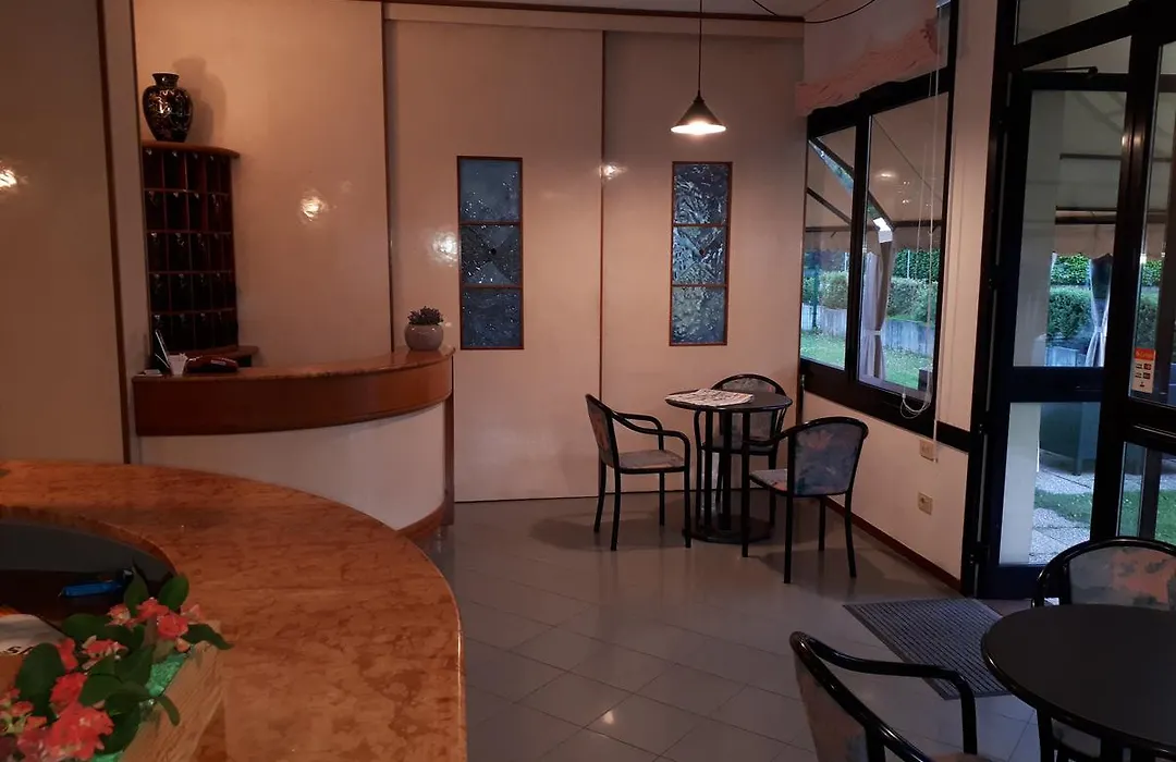 Hotel Ciclamino-1