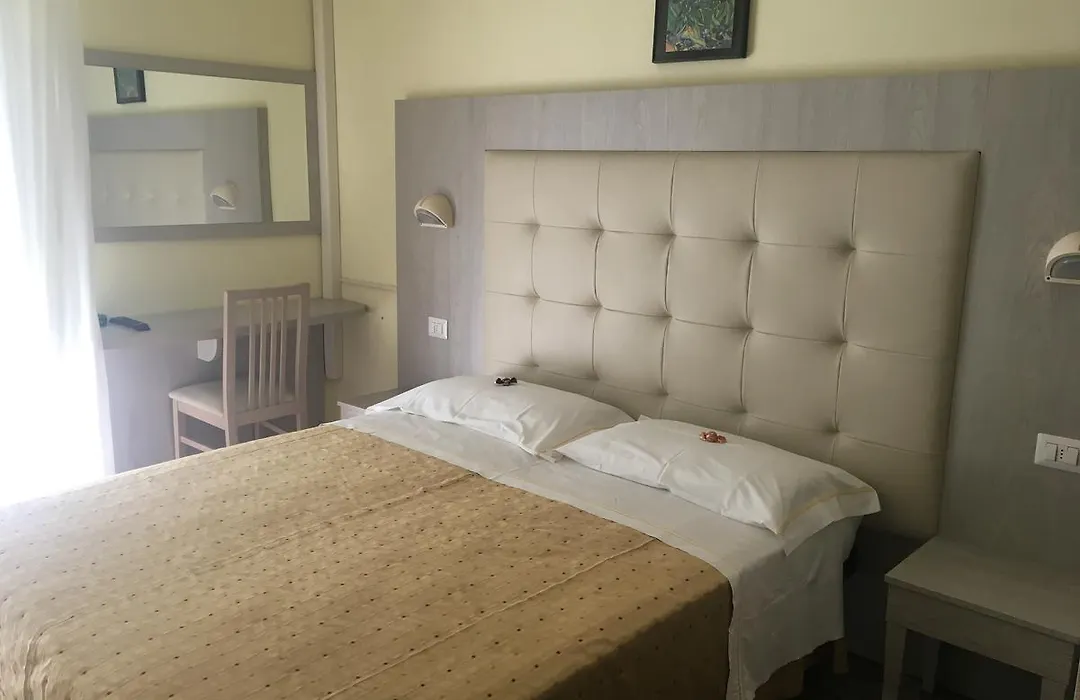 Hotel Laila-1