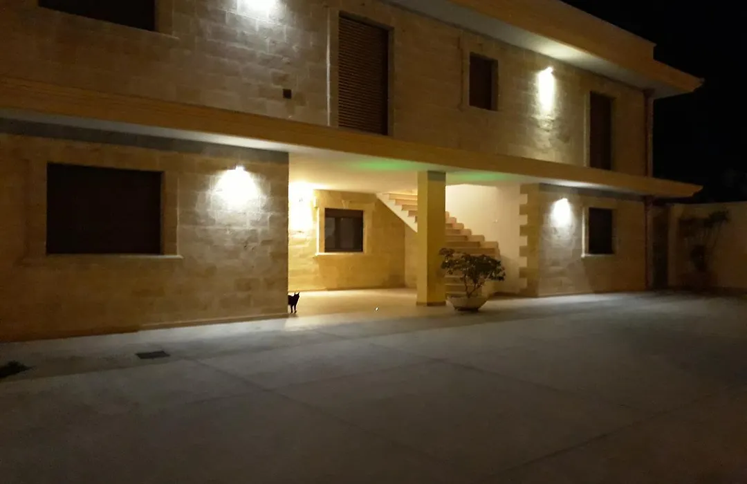 Af Service B&B-1
