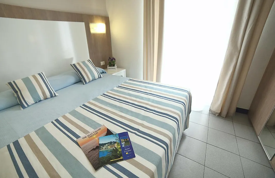 Hotel Villa Rosa-1