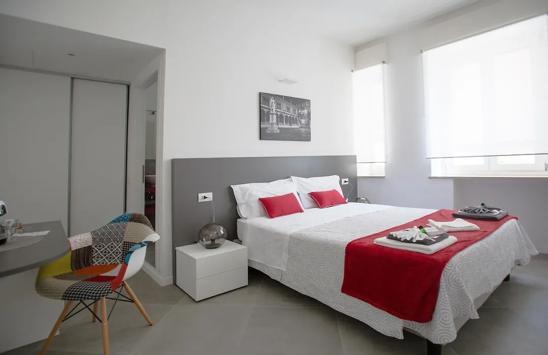 Suite Dreams In Verona-1