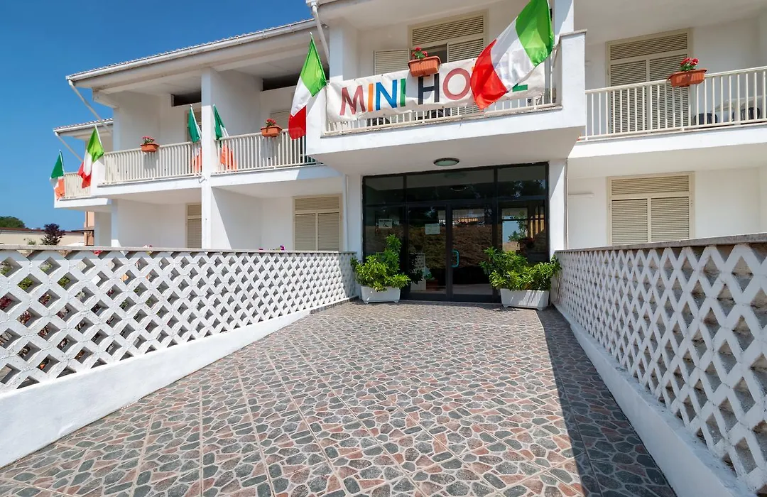 Mini Hotel-1