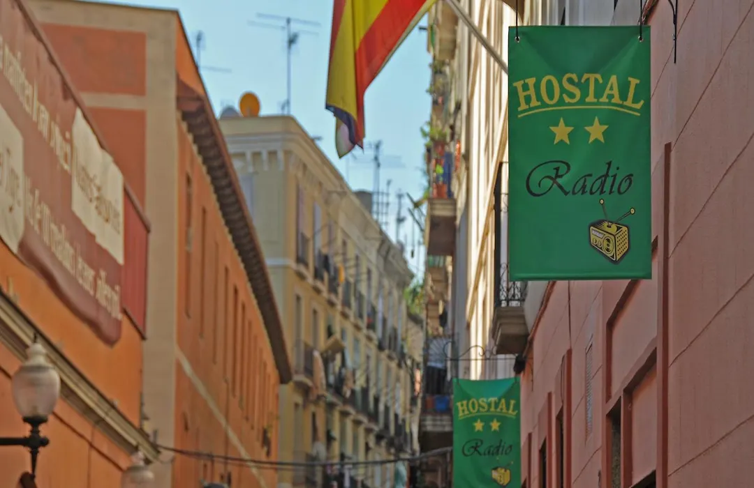 Hostal Radio Barcelona-1