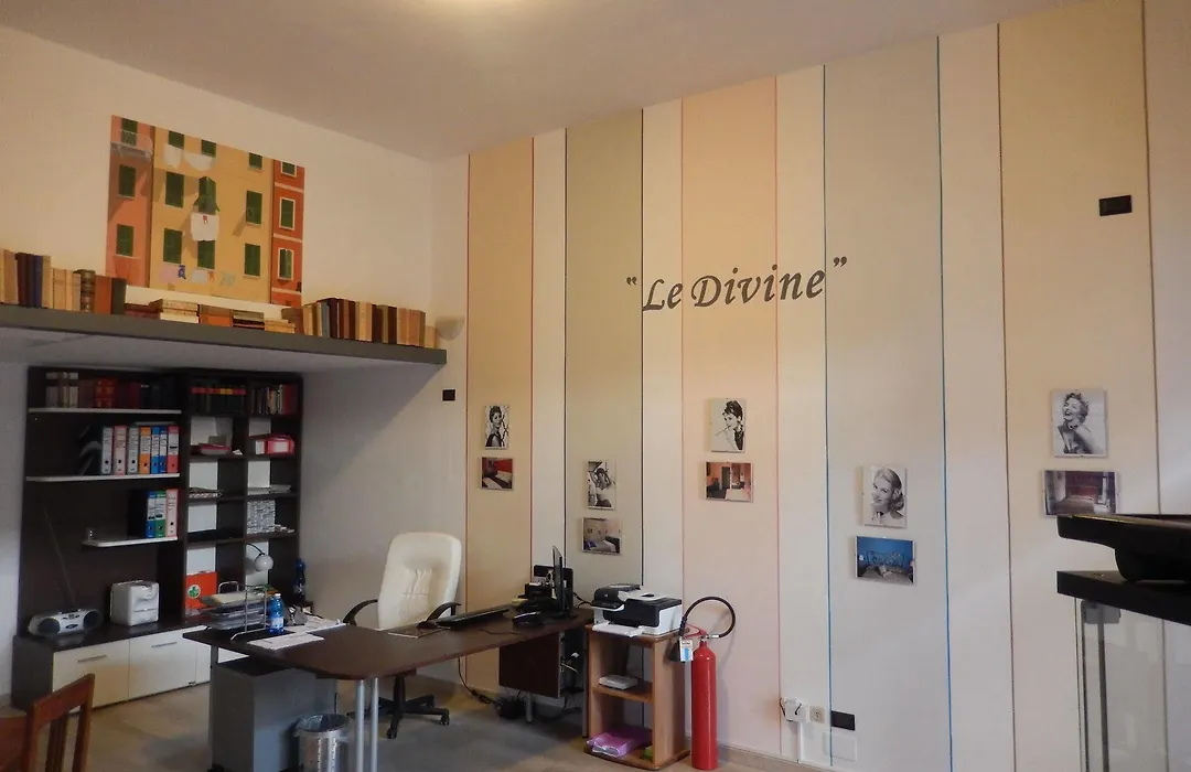 Le Divine - Reception Via XXV Aprile 5-1