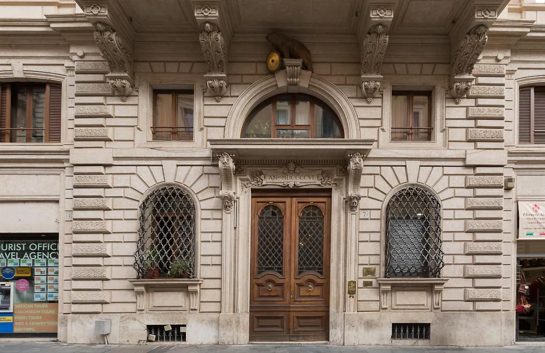 Affreschi Su Roma Luxury B&B-1