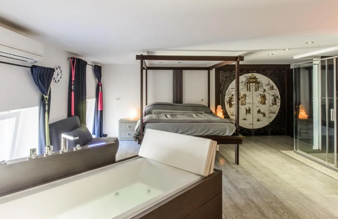 Luxury Suite San Carlo-1