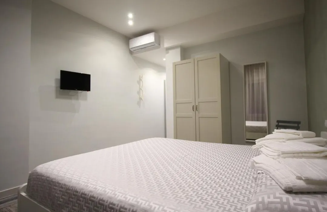 Recia Room-1