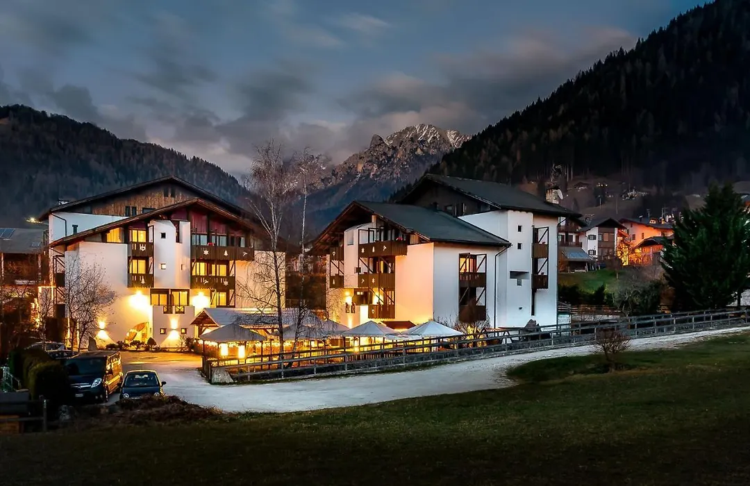 Hotel Castel Pietra-1