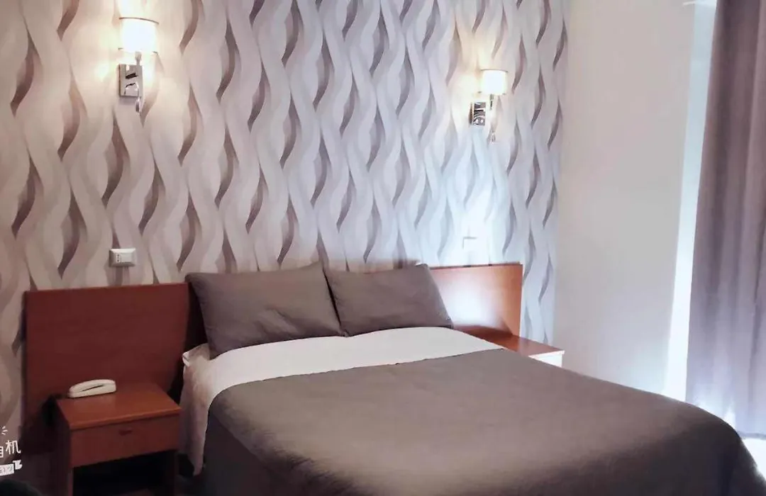 Hotel Frejus-1