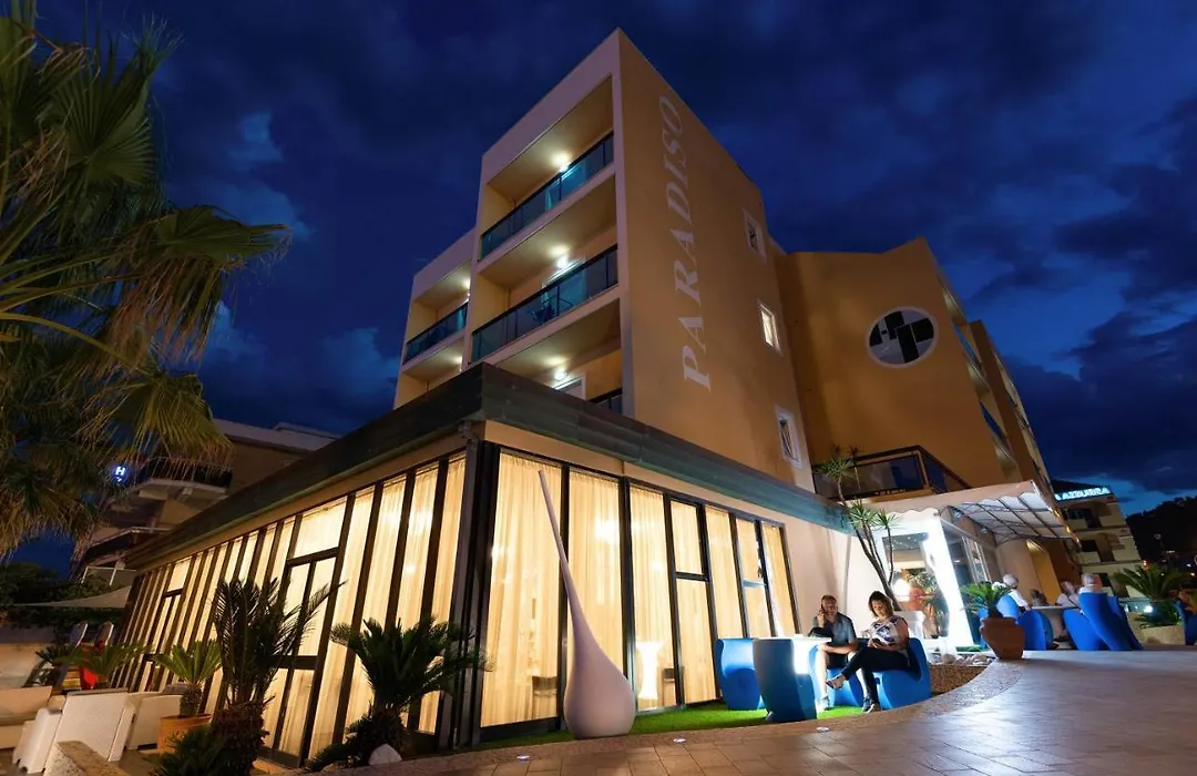 Hotel Paradiso-1
