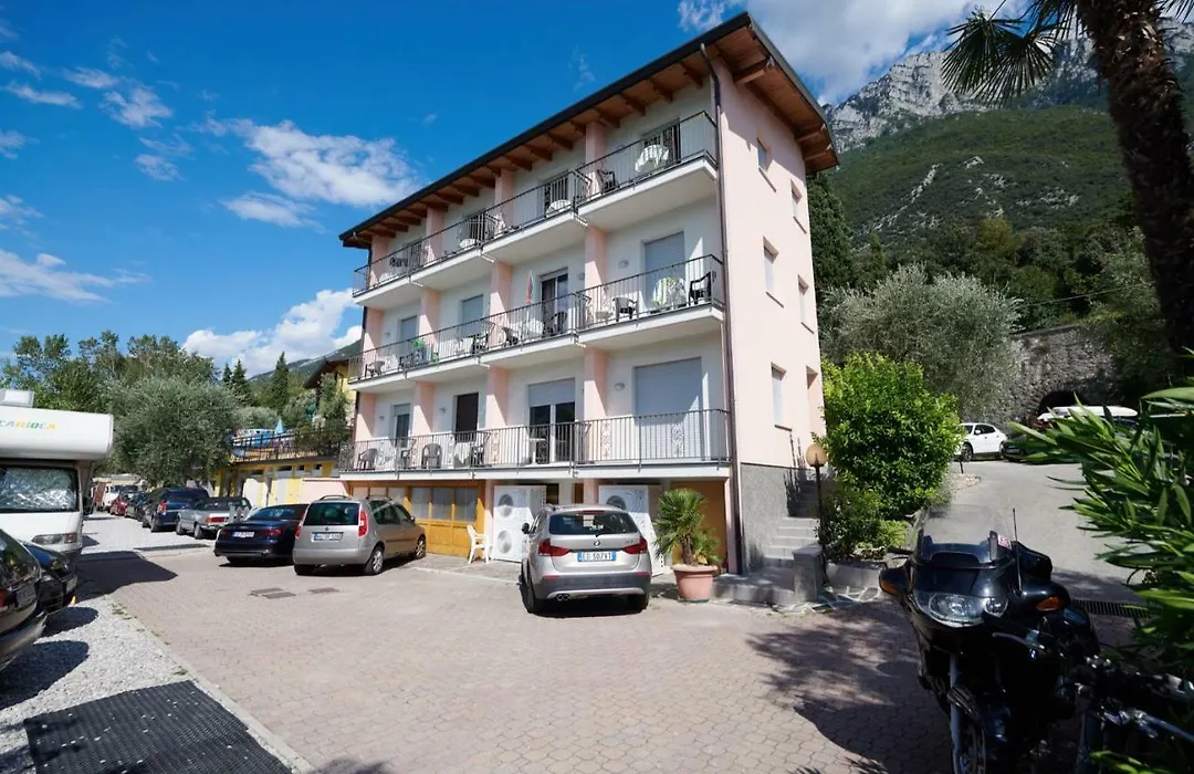 Albergo Campeggio Bommartini-1