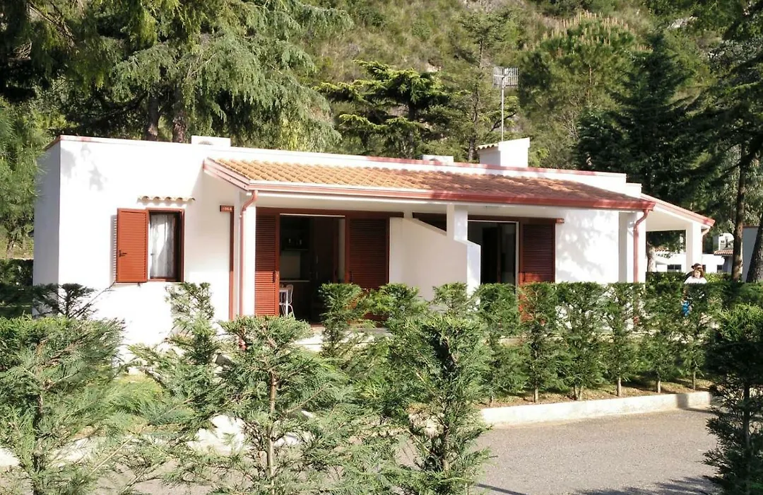 Villaggio Turistico La Mantinera - Appartamenti de Luxe-1