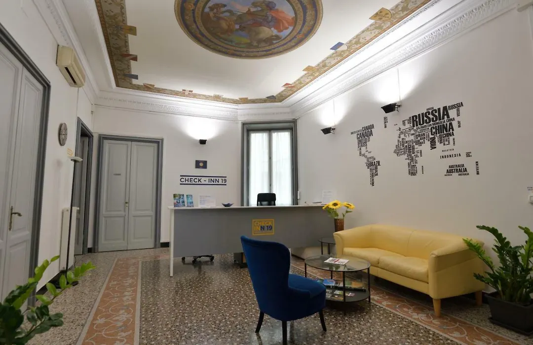 Check-Inn Rooms Genova Centro-1