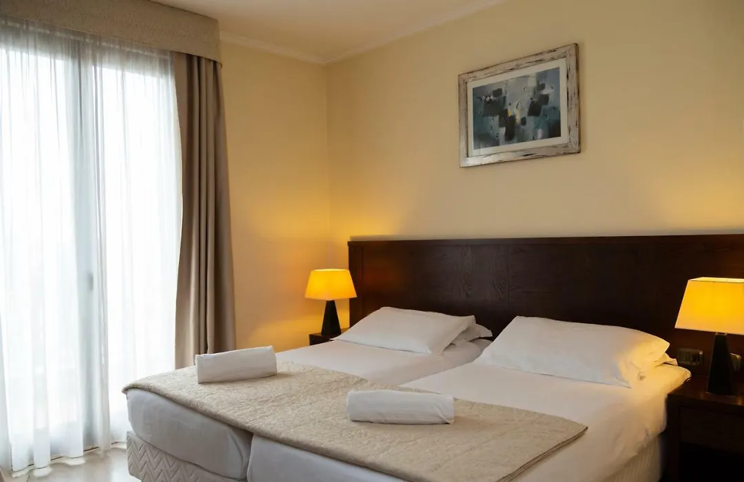 Ih Hotels Roma La Mela-1