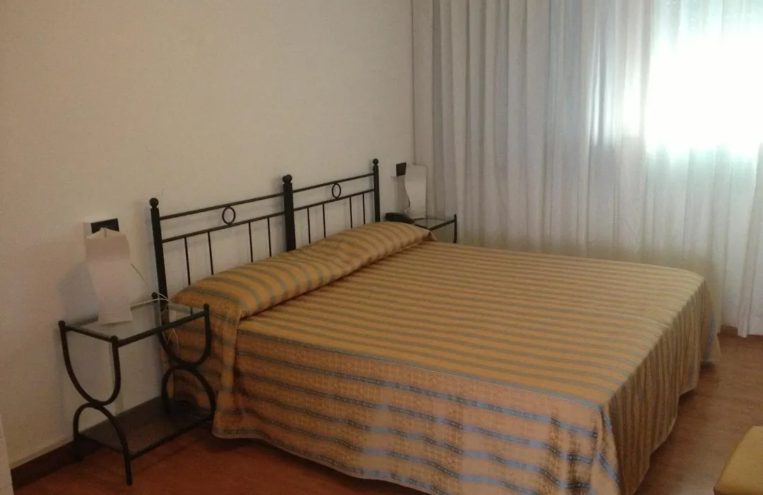 Guesthouse Alloggi Agli Artisti-1