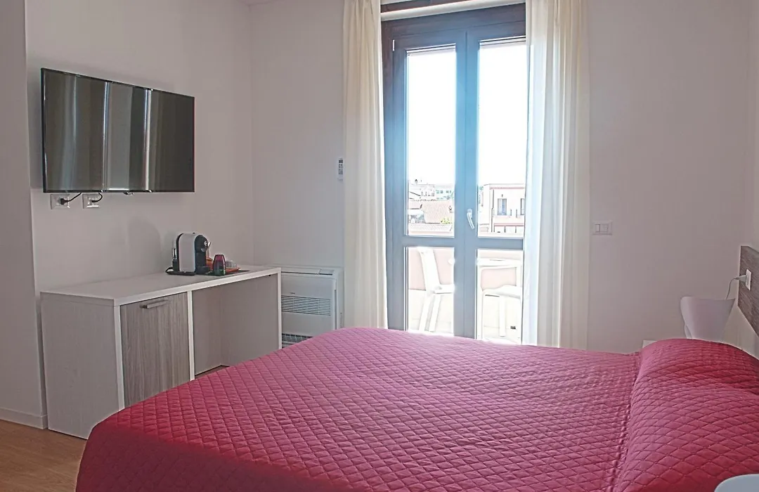Four Rooms Guesthouse-1