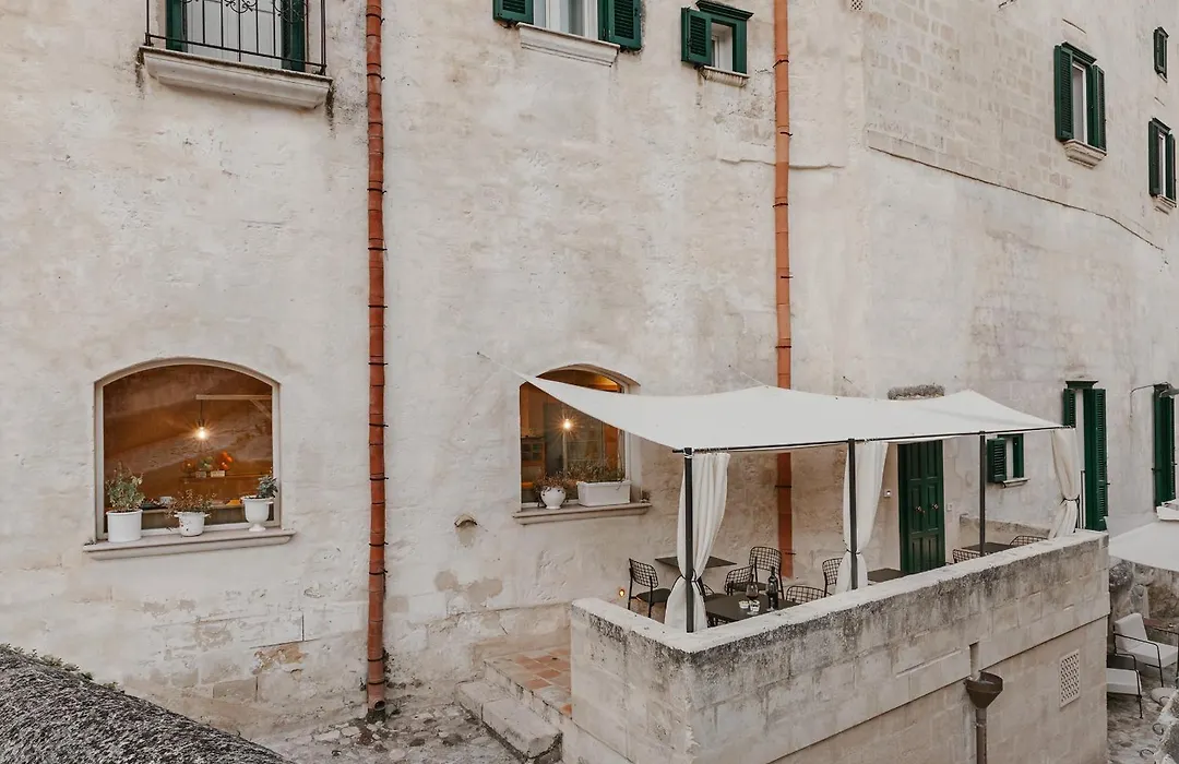 Ai Maestri Rooms&Cafè-1