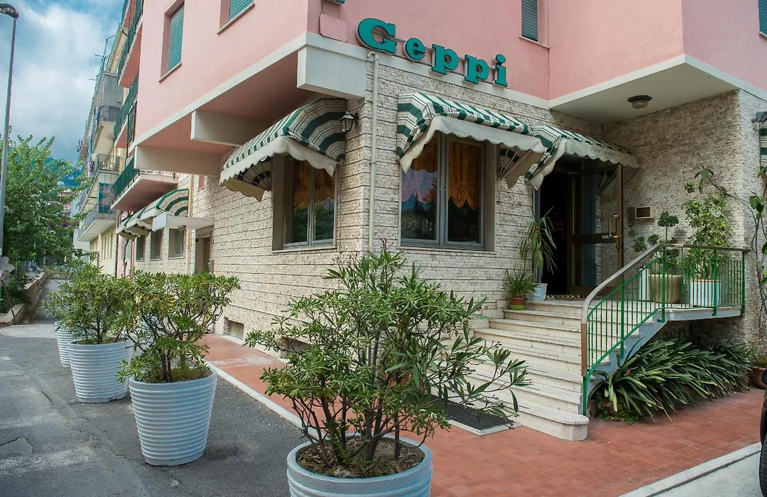 Hotel Geppi-1