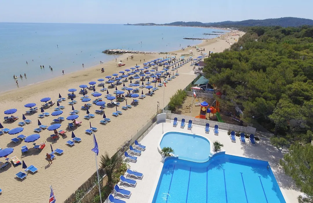 Hotel Gabbiano Beach-1