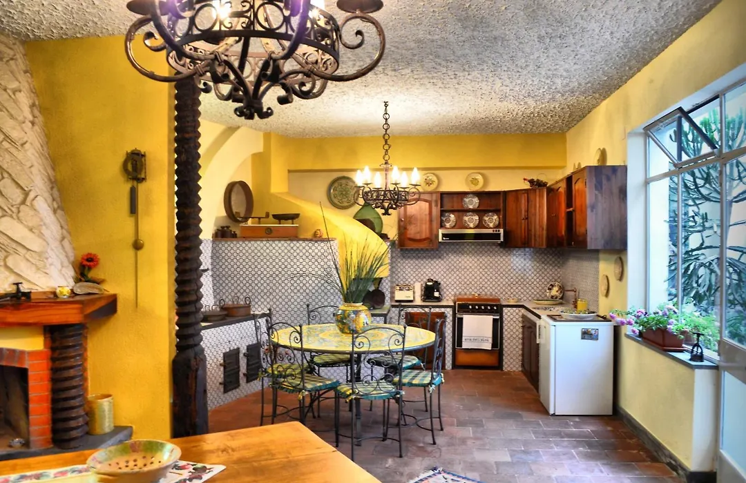 B&B Aria Dell' Etna-1
