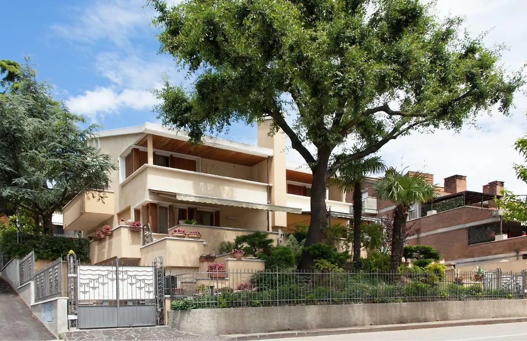 La Pulcia B&B-1