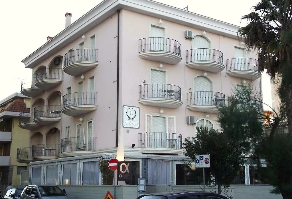Il Lauro-1