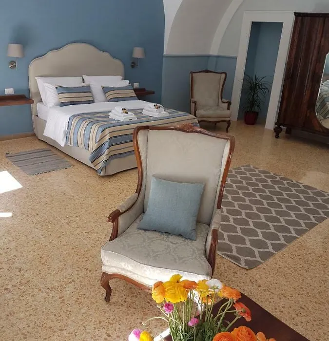 Aragonese Luxury Rooms-1