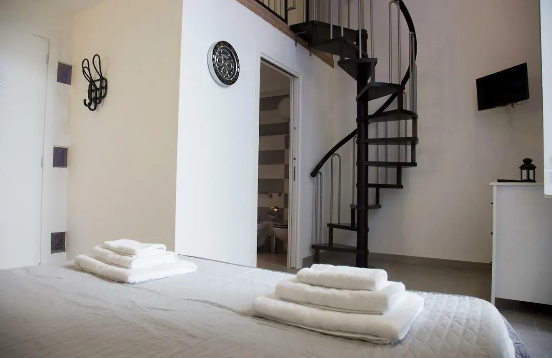 Vesuvius Luxury Suites-1