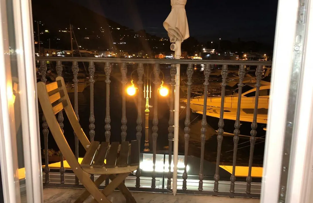 Casa Vacanze Riva Destra-1