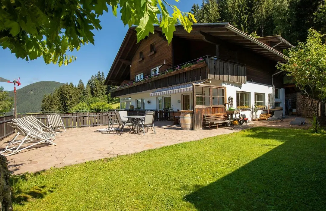 Haus Christian Welschnofen - Berge Fuehlen Und Natur Geniessen In Den Dolomiten, Nahe Am Karersee, Inklusive Eggental Guestcard-1