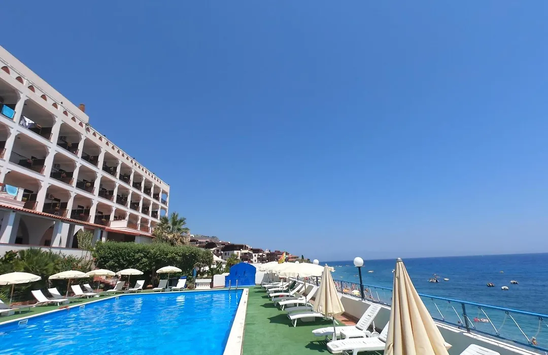 Park Hotel Silemi-1