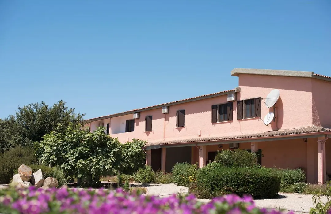 Hotel Su Giudeu-1