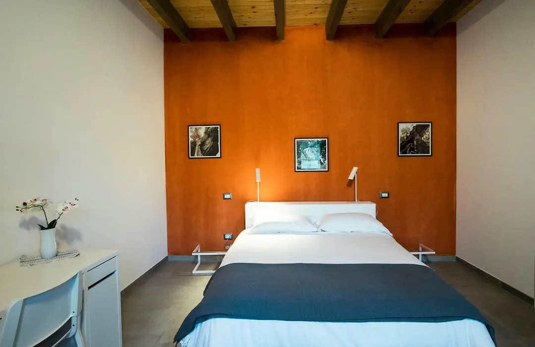 La Casa di Raffaele-1