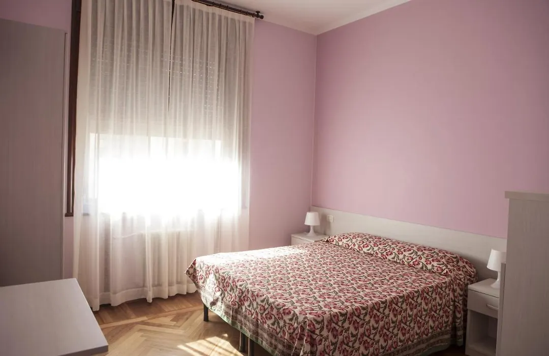 Italy Inn-1