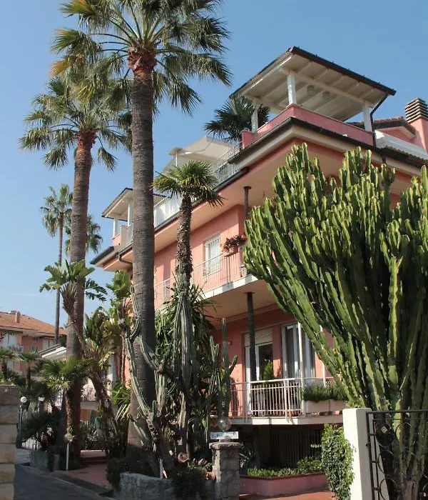 B&B Villa Mirella-1