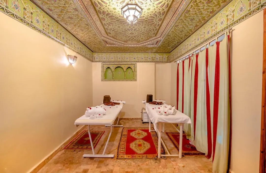 Riad Amina-1