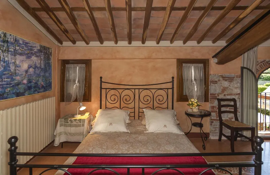 Tenuta San Giovanni Lucca-1