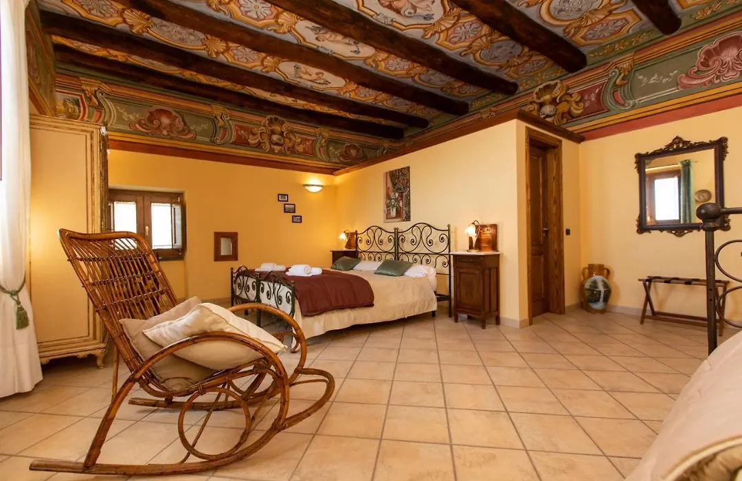 Palazzo Lauritano-1