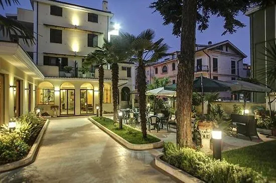 Hotel Ester Safer-1