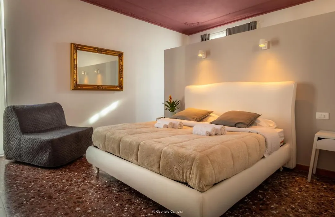 Bella Vista Rooms-1