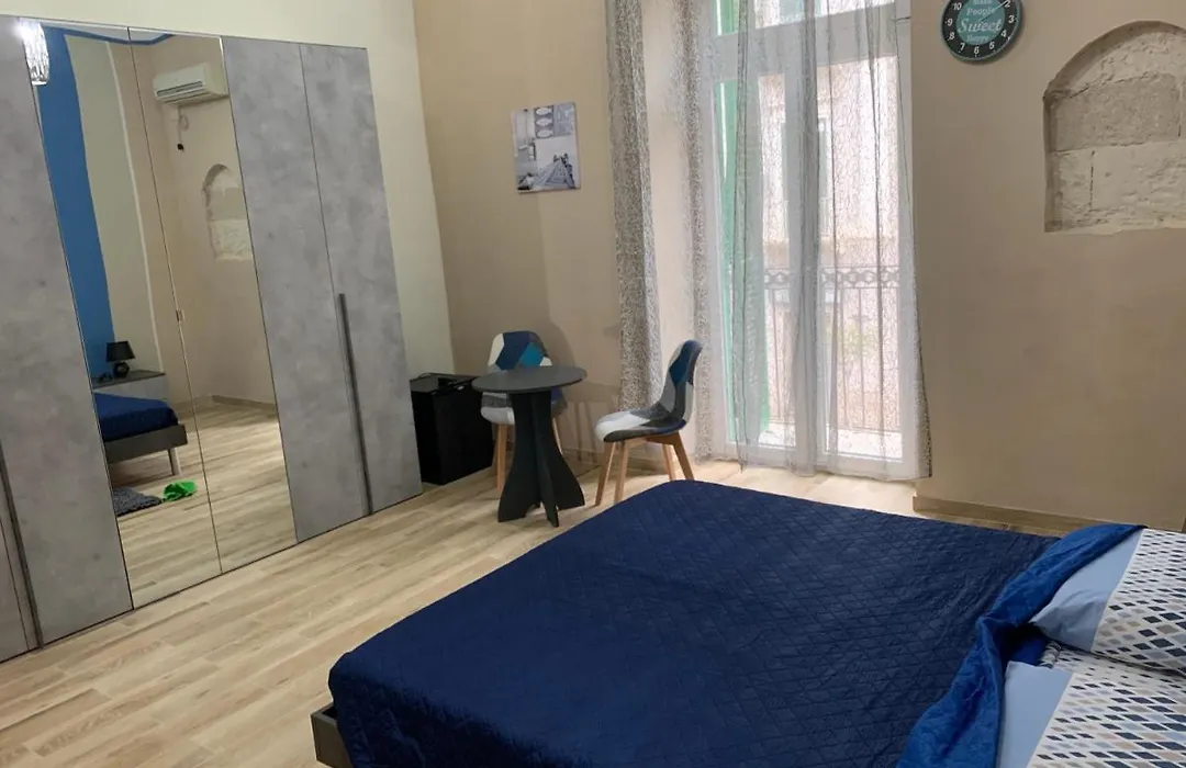 B&B Poseidone-1