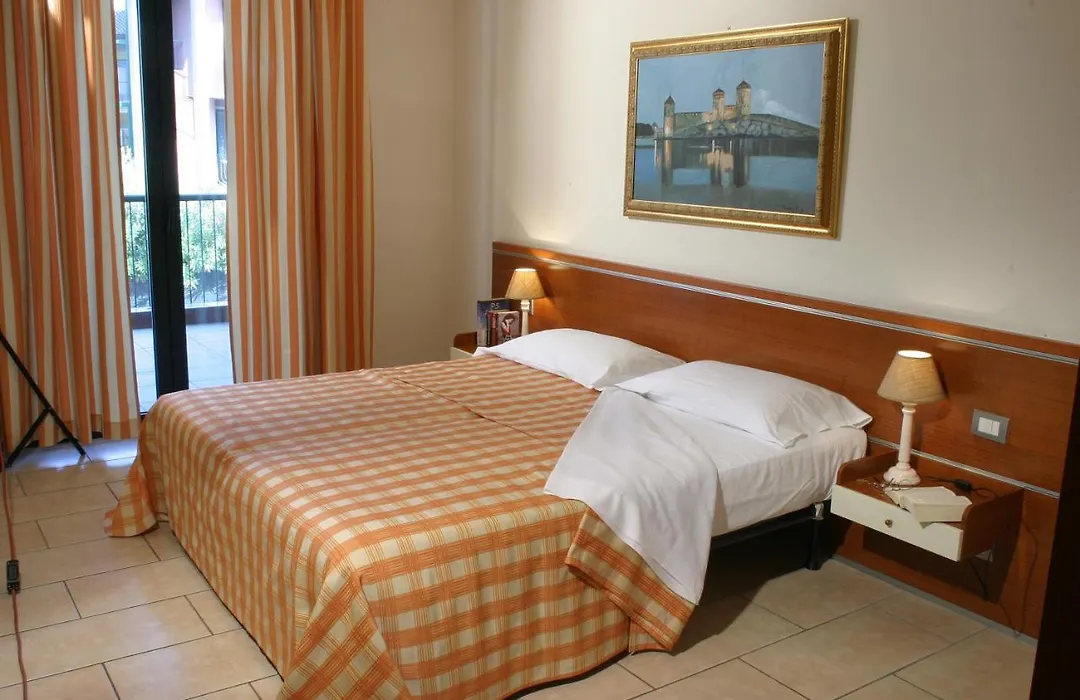 Residence Spiaggia D'Oro-1