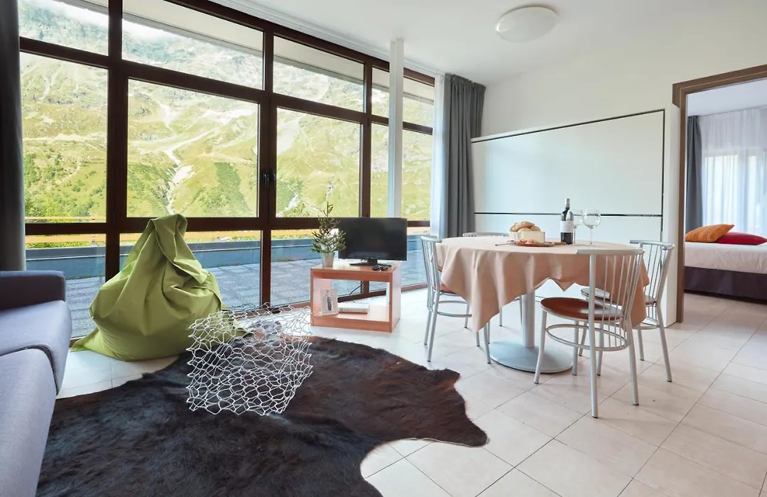 Base Camp Alpine Apartments-1