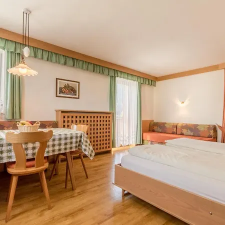 Tlisuera B&B-3