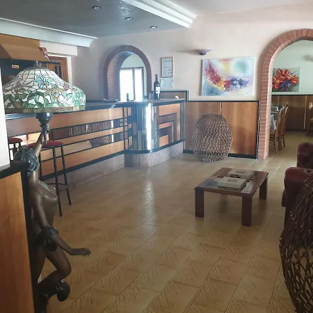 Hotel La Favorita-2