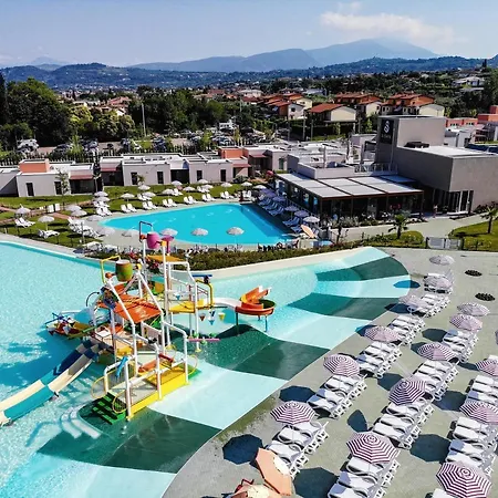 Sisan Family Resort-3
