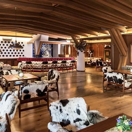 Alpen Hotel Corona-2