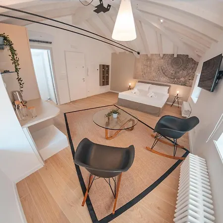 Tergestroom & Boutique Apartments-3